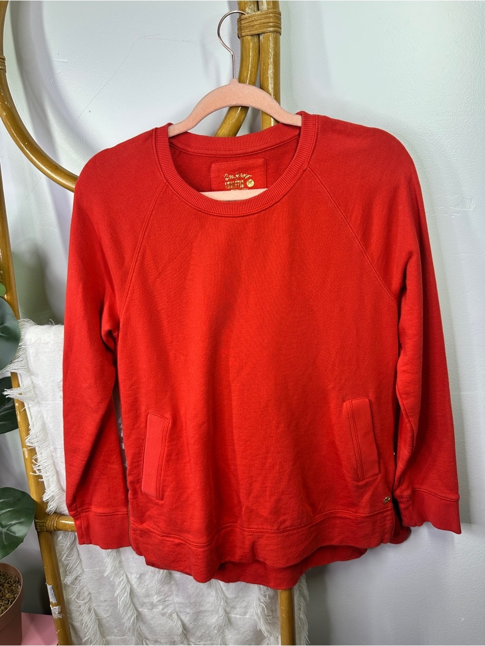 Lilly Pulitzer Luxletic Red Sweatshirt Pull On Sz M